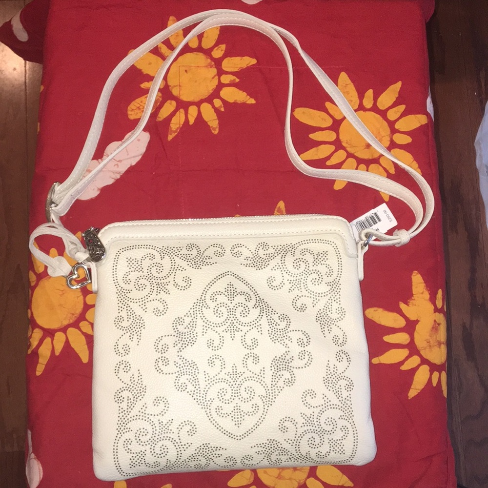 NWT - Brighton Pilar White Crossbody Purse - Picture 4 of 13